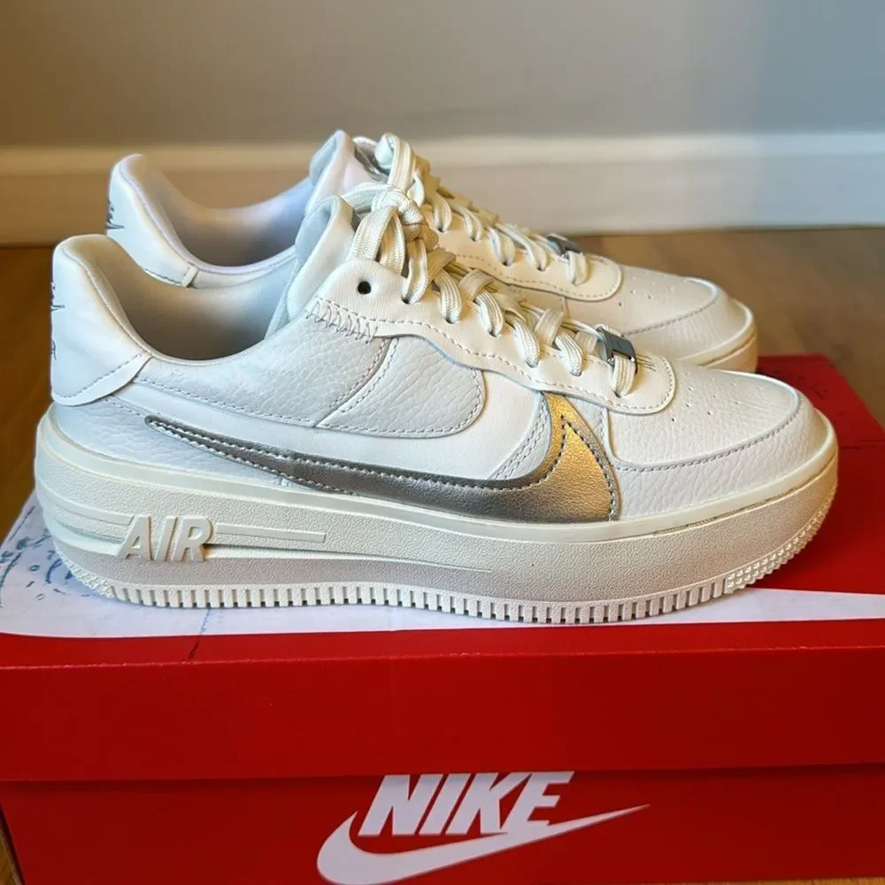 Nike Air Force 1 Platform Womens DJ9946-101 - Picture 2 of 7
